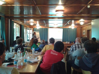 130930-fallschool03.jpg